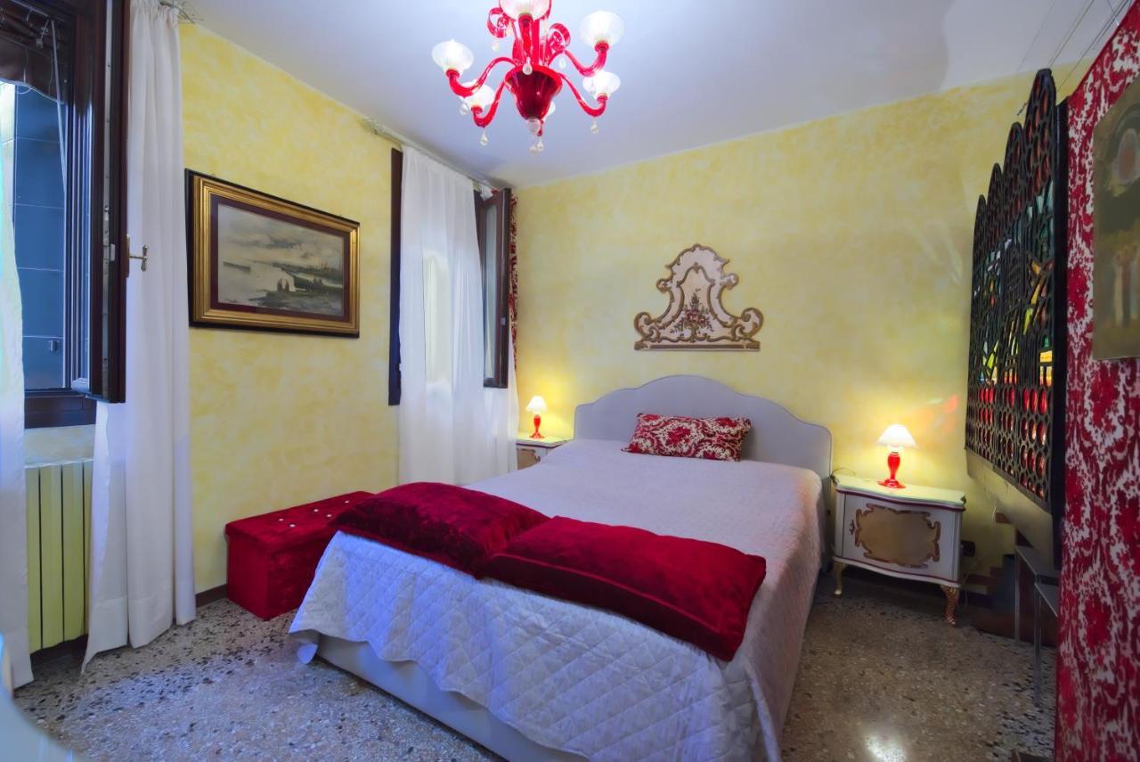 Residenza Sara Veneza Exterior foto